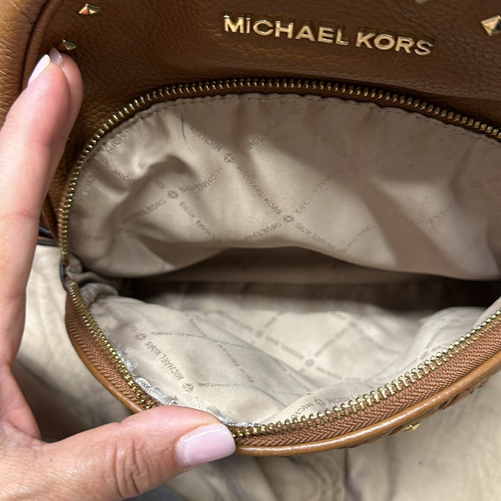 MK backpack. - Picture 8 of 9